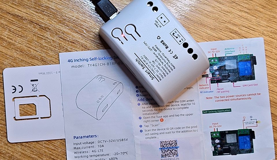 TUYA GSM 4G/LTE spínač, foto spínače, manuálu a SIM karty